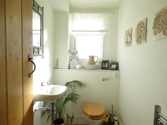 GROUND FLOOR WC