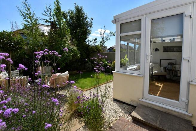 3 bed Semi-Detached for sale Image 9