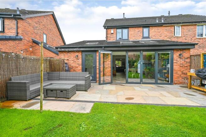 Front and rear gardens