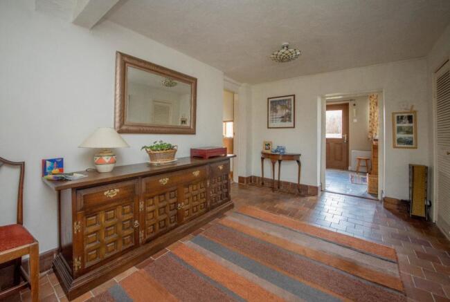 SPACIOUS RECEPTION HALL