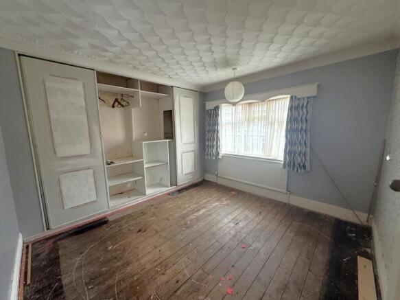 3 bed Terraced for sale Image 8