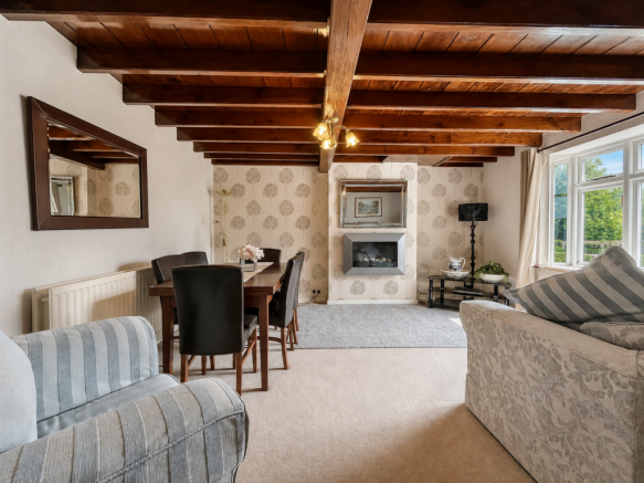 3 bed Detached for sale Image 4