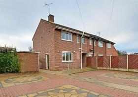62, Wingfield Road, Chesterfield S42 6XX
