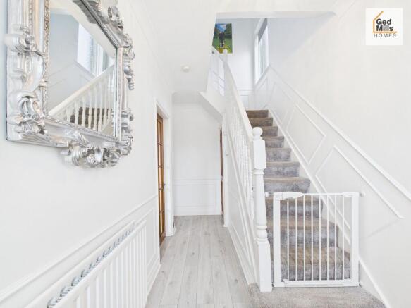 CAM02899G0-PR0075...