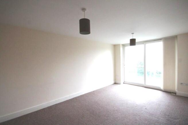 31,40 Lion Court- Li