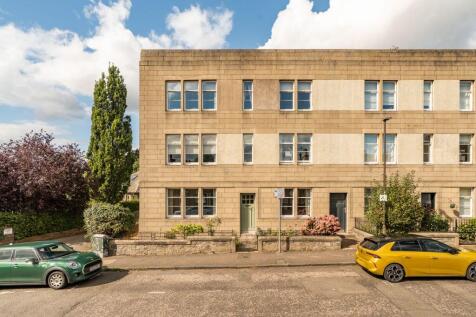 8 Station Road, Edinburgh, EH12 7AB