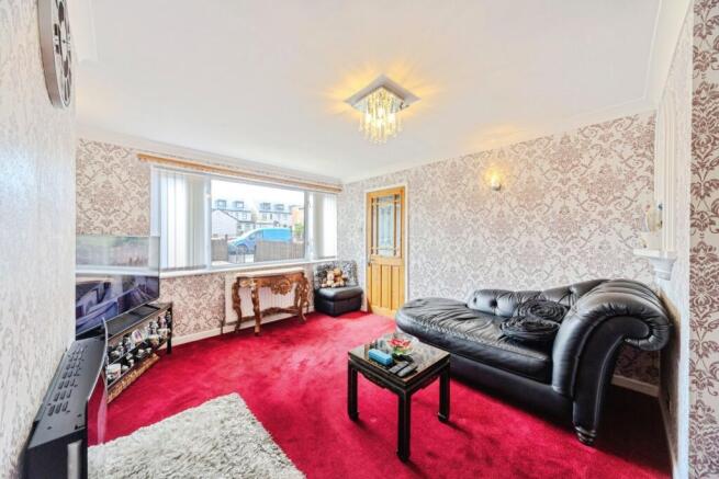 3 bed Terraced for sale Image 4