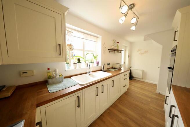 3 bed Detached for sale Image 4