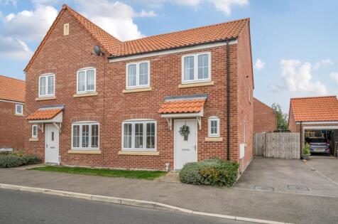 Goldcrest Avenue, Branston, Lincoln, Lincolnshire, LN4