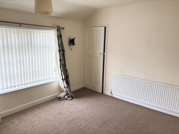 3 bed Detached to rent Image 9