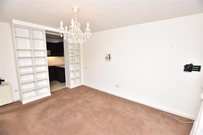 1 bed Apartment for sale Image 4