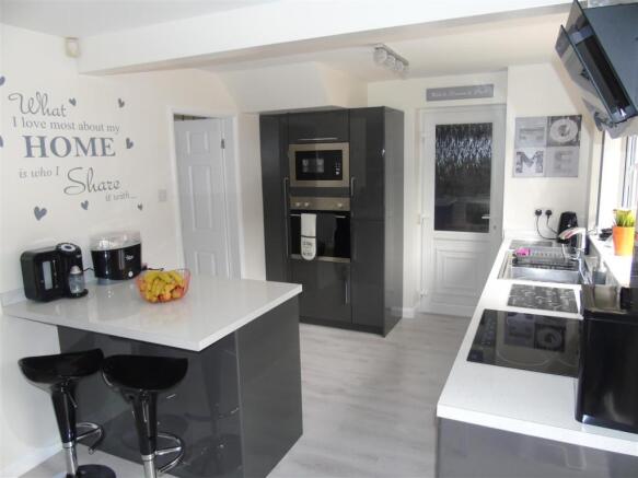 Kitchen / Diner