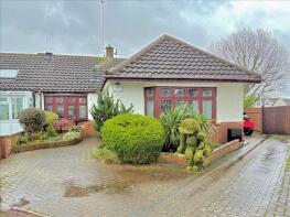 9, Highwood Close, Leigh-on-sea SS9 4AS