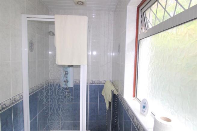 Another aspect of shower room/w.c.
