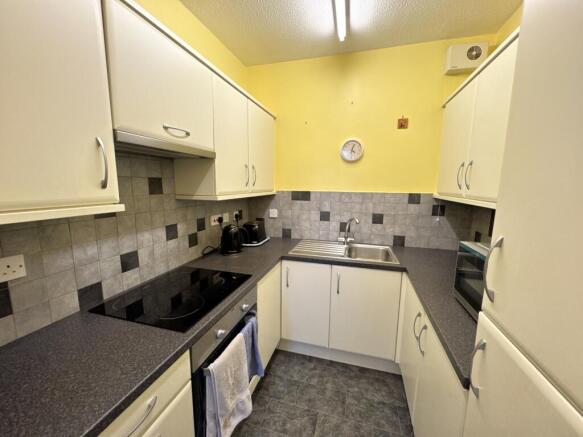 Flat 234 Ferguson Court, 2 Acorn Close, Levenshulme photo 4