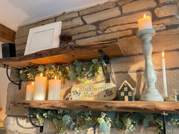 2 bed Cottage for sale Image 8