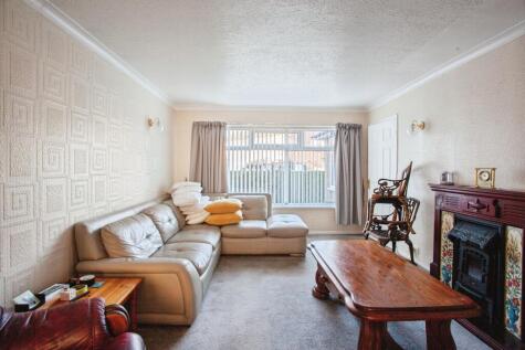 St. Davids Drive, Sheffield, S25