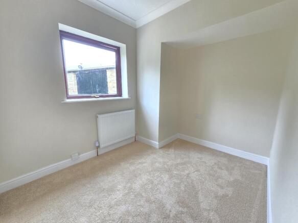 3 bed Bungalow for sale Image 12