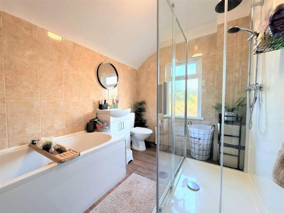 BATHROOM1