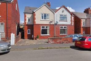 57, Gloucester Road, Stonegravels, Chesterfield S41 7EF