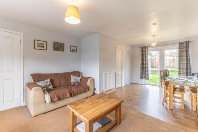 3 bed Semi-Detached for sale Image 6