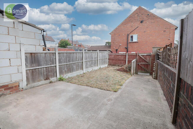 3 bed Terraced for sale Image 10