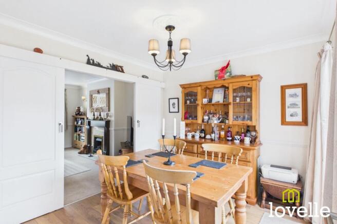 3 bed Semi-Detached for sale Image 10
