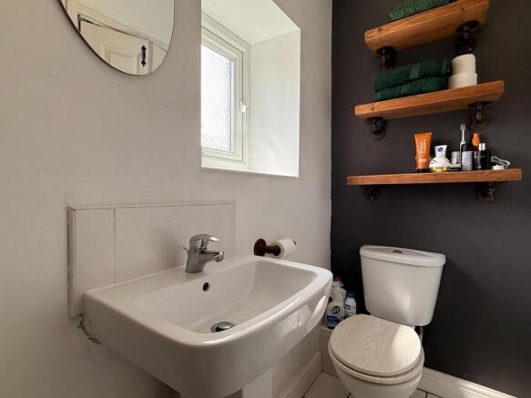 2 bed Terraced for sale Image 12