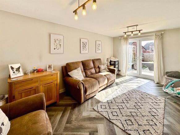 SITTING ROOM