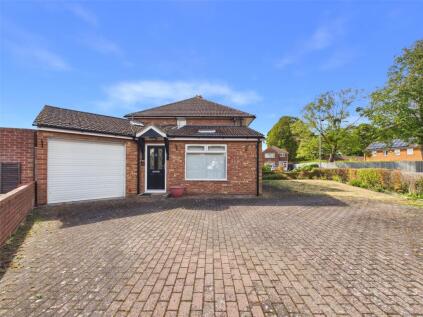 St. Johns Avenue, Churchdown, Gloucester, Gloucestershire, GL3