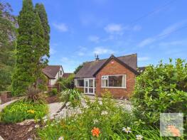 6, Cedar Close, Preston PR3 1ES