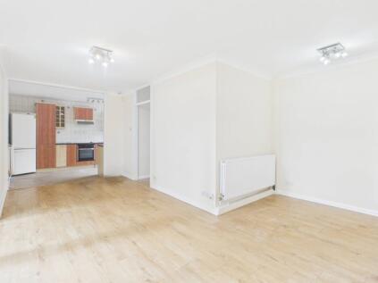 Sussex Close, Slough, Berkshire, SL1