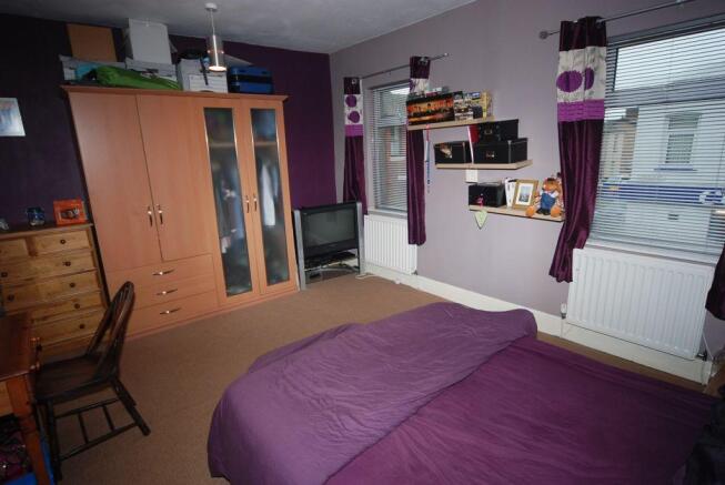 BEDROOM 1