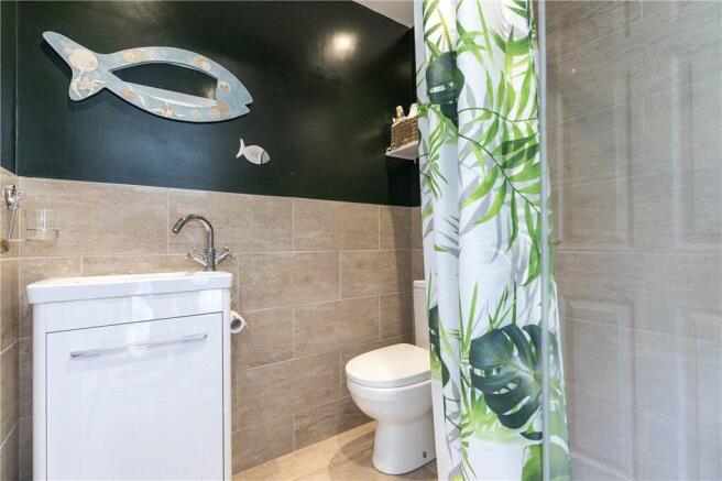 Ensuite