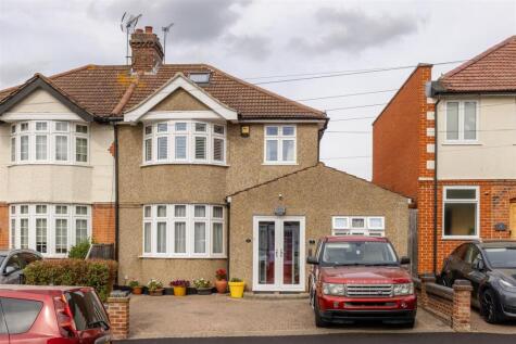 Dale View Avenue, Chingford