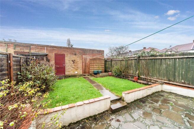 Garages/Garden