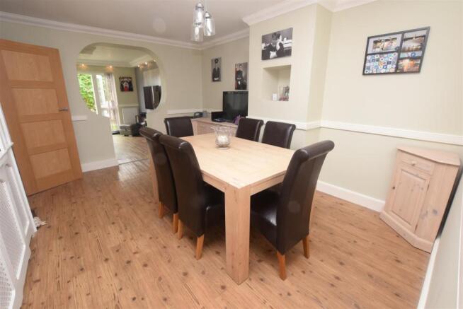 Dining Room.JPG