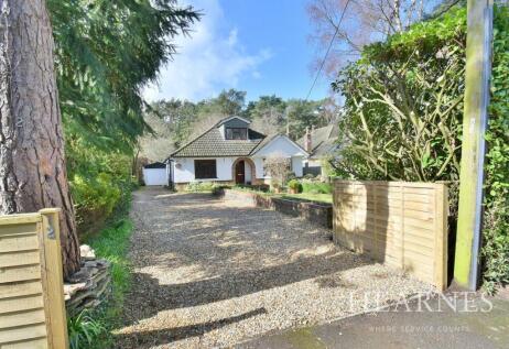 Priory Road, West Moors, Ferndown, BH22