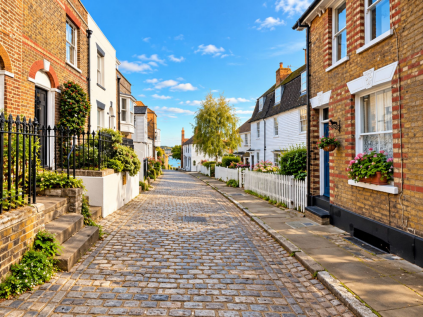 High Street, Upnor, ME2