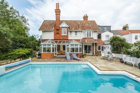 Exquisite Edwardian Home in Norwich