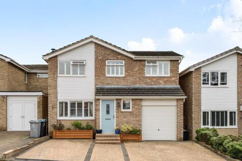 Edgeworth Drive, Carterton, Oxfordshire, OX18