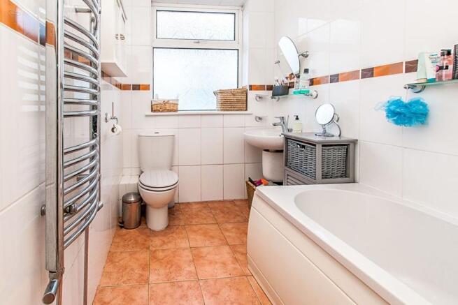 Bathroom / WC