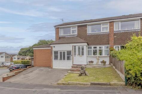 Coopers Close, Leek, Staffordshire, ST13 8JL