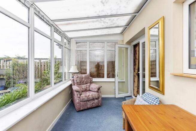 2 bed Semi-Detached for sale Image 12
