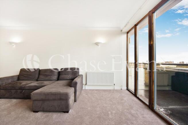 Perry Court, 1 Marit