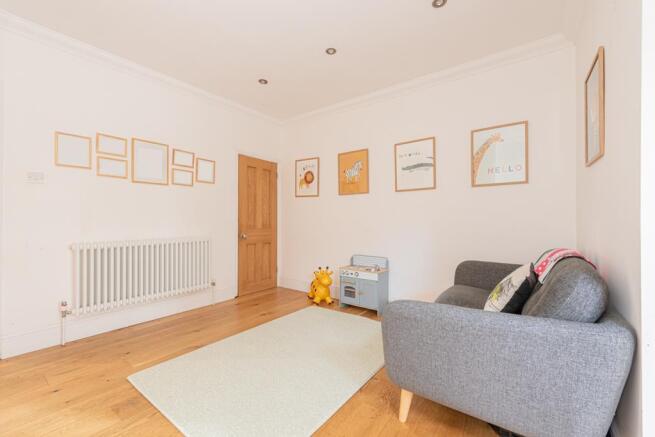 (Rightmove) 14.jpg