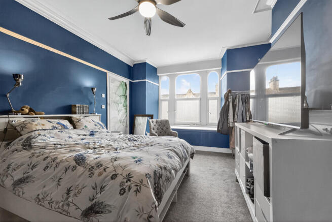 6 bed Terraced for sale Image 9