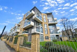 Flat, Threadneedle House, Middleton Way, London SE13 5FX