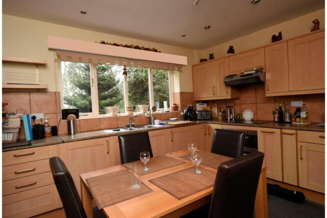 Kitchen / Breakfast