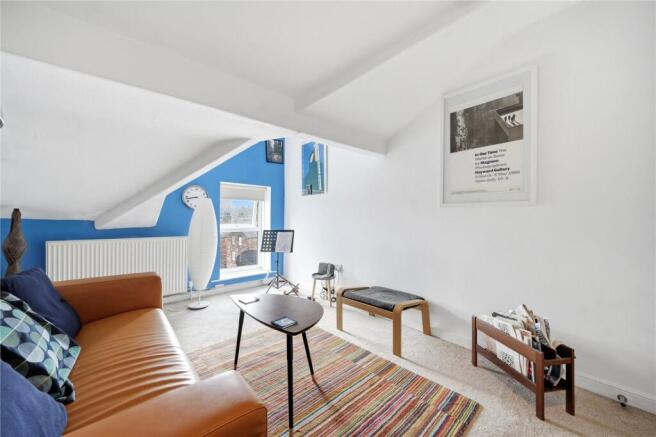 2 bed Apartment for sale Image 6